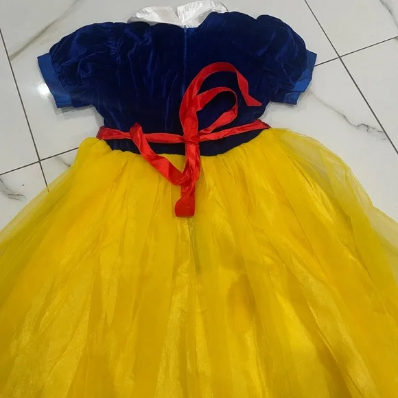 Snow White Kids Princess Halloween Costume - Blue and Yellow size 7/8 - Picture 7 of 7